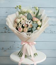 Букет цветов из:  Розы и Лизиантусы в Шаркан