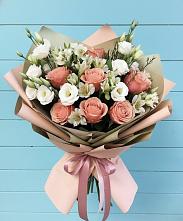 Букет цветов из:  Розы, Альстромерии и Лизиантусы в Шаркан