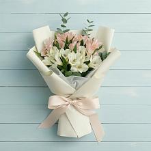 Букет цветов из:  Альстромерии в Шаркан