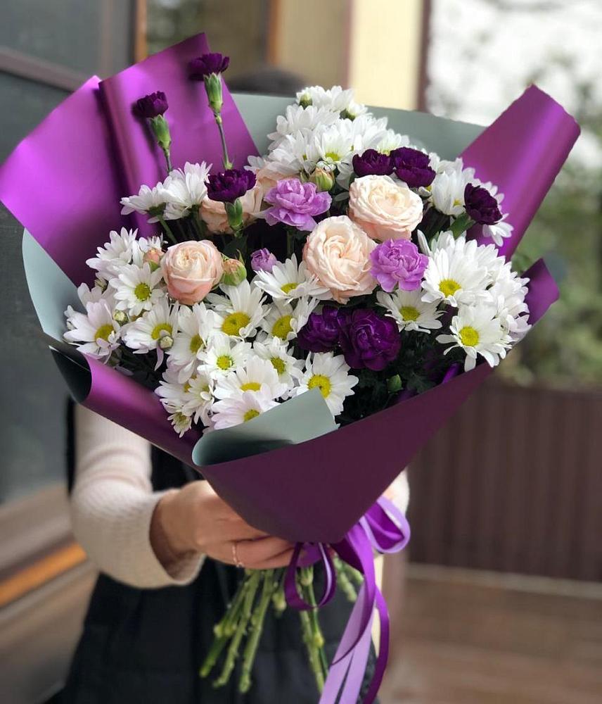 Букет цветов из: Хризантемы, Гвоздики и Розы в Шаркан