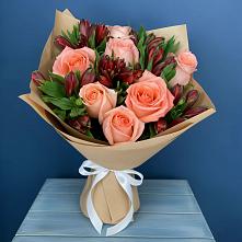 Букет цветов из:  Розы и Альстромерии в Шаркан