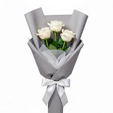 Букет 3 белые розы #REPLACE_PRED# Шаркан