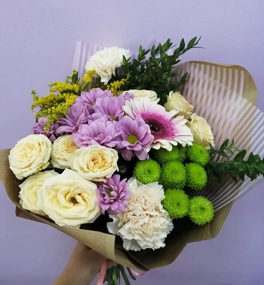 Букет цветов из: Хризантемы, Розы, Гвоздики и Герберы в Шаркан