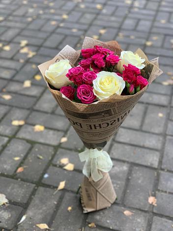 Букет цветов из: Розы в Шаркан