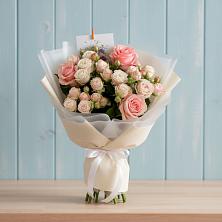 Букет цветов из:  Розы в Шаркан